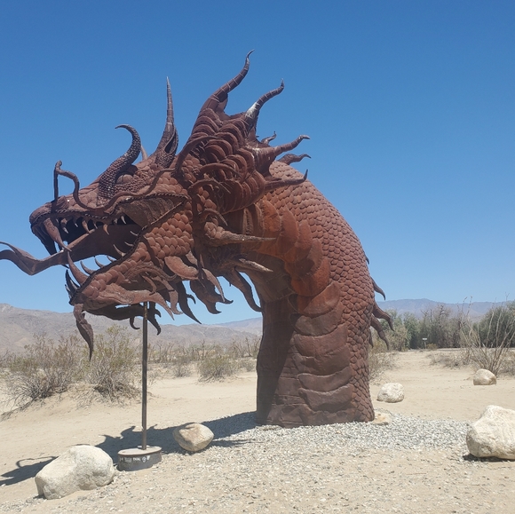 Meet your Posher, Michelle - Picture 1 of 1